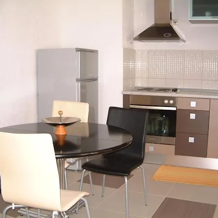 Apartment 1 Im Erdgeschos Mit Terrasse Und Meerblick Trogir